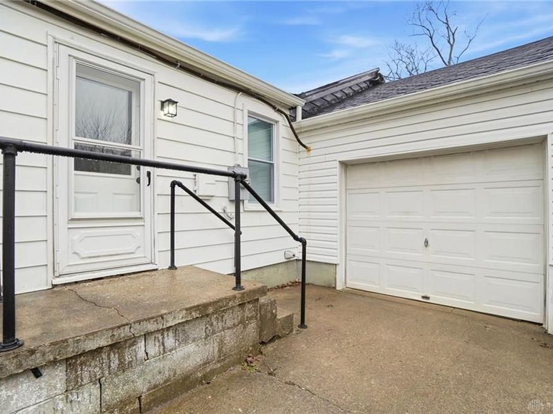 200 N 1st Street, Trenton, OH 45067 Photo 21