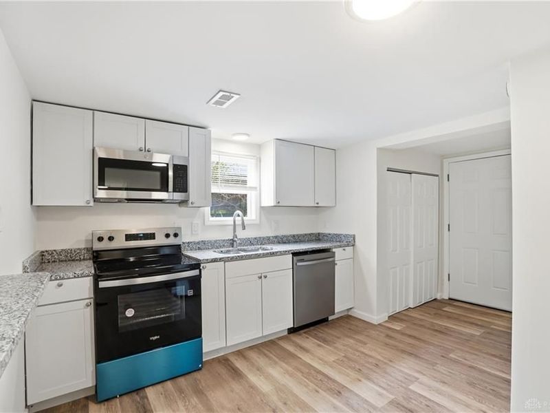 12121 Third Avenue, Sycamore Township, OH 45249 Photo 10