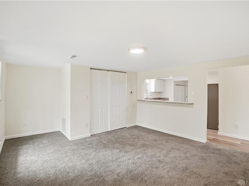 12121 Third Avenue, Sycamore Township, OH 45249 Photo 8