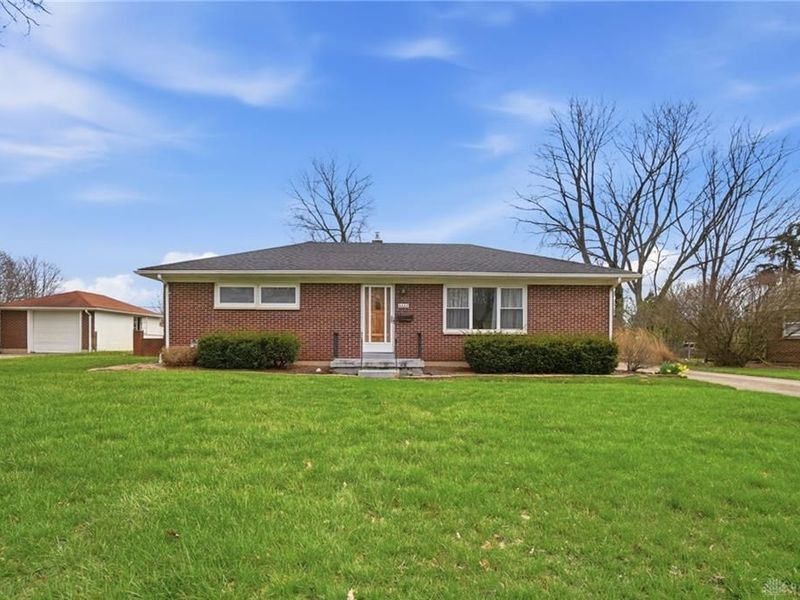 2524 Home Orchard Drive, Springfield, OH 45503 Photo 3