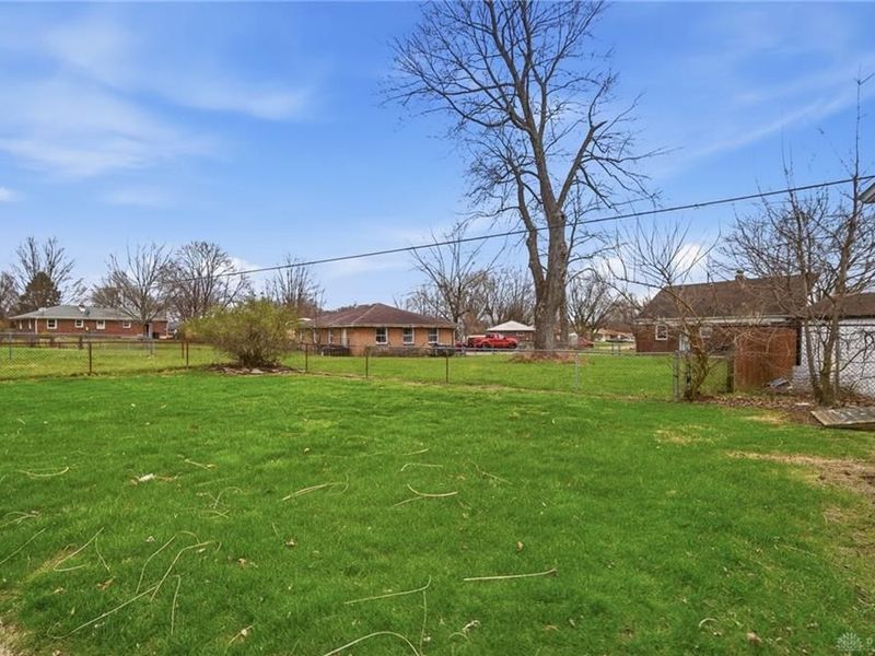 2524 Home Orchard Drive, Springfield, OH 45503 Photo 35