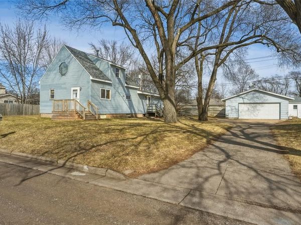819 Harriet Street, Altoona, WI 54720