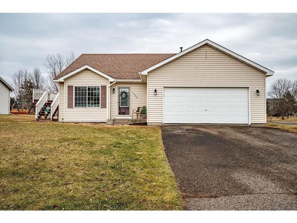 1330 Hunter Hill Drive, Hammond, WI 54015