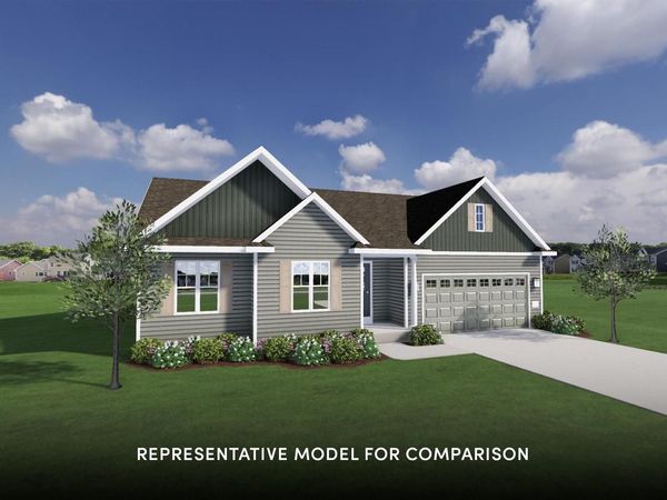 1182 Arrowood CIRCLE W, Oconomowoc, WI 53066