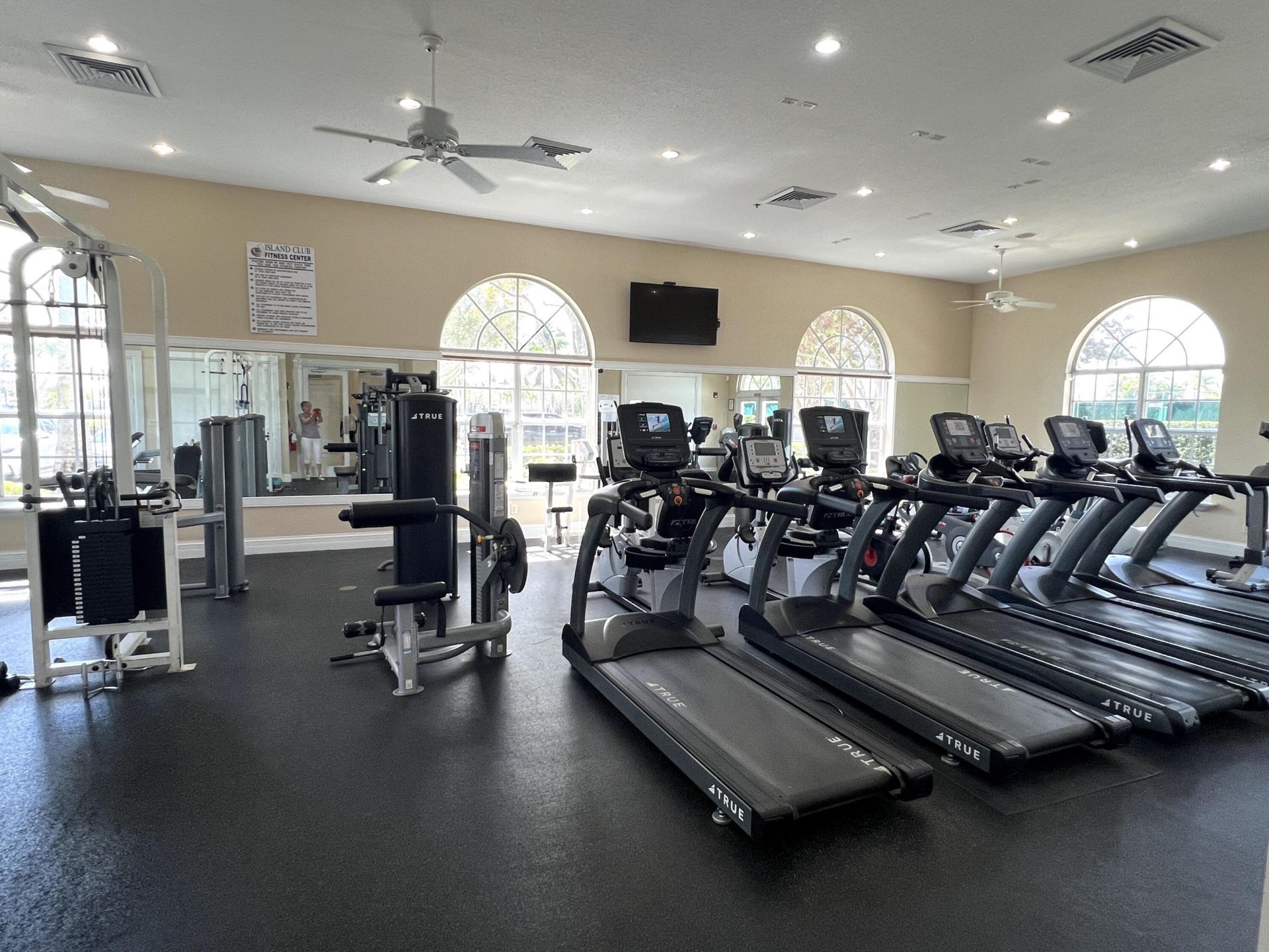 4552 N San Andros, West Palm Beach, FL 33411 Photo