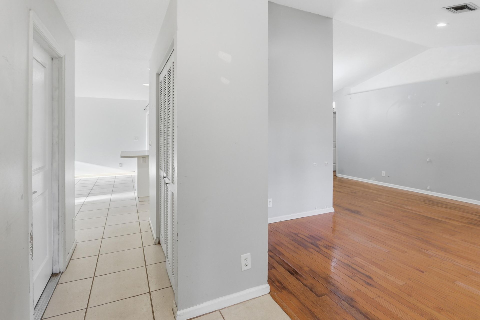 12689 N 68th St Street N, The Acreage, FL 33412 Photo