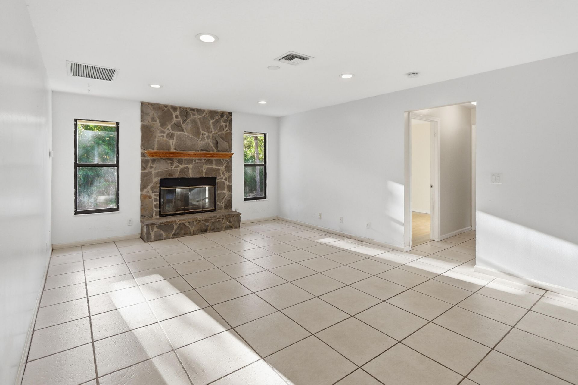 12689 N 68th St Street N, The Acreage, FL 33412 Photo