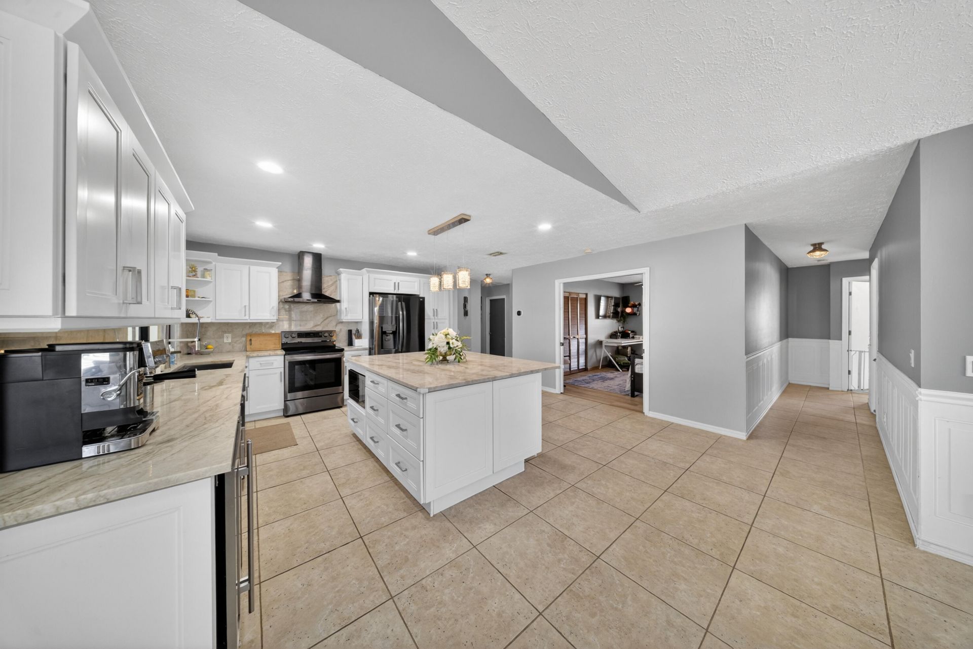 6842 NW Granger Avenue, Port Saint Lucie, FL 34983 Photo