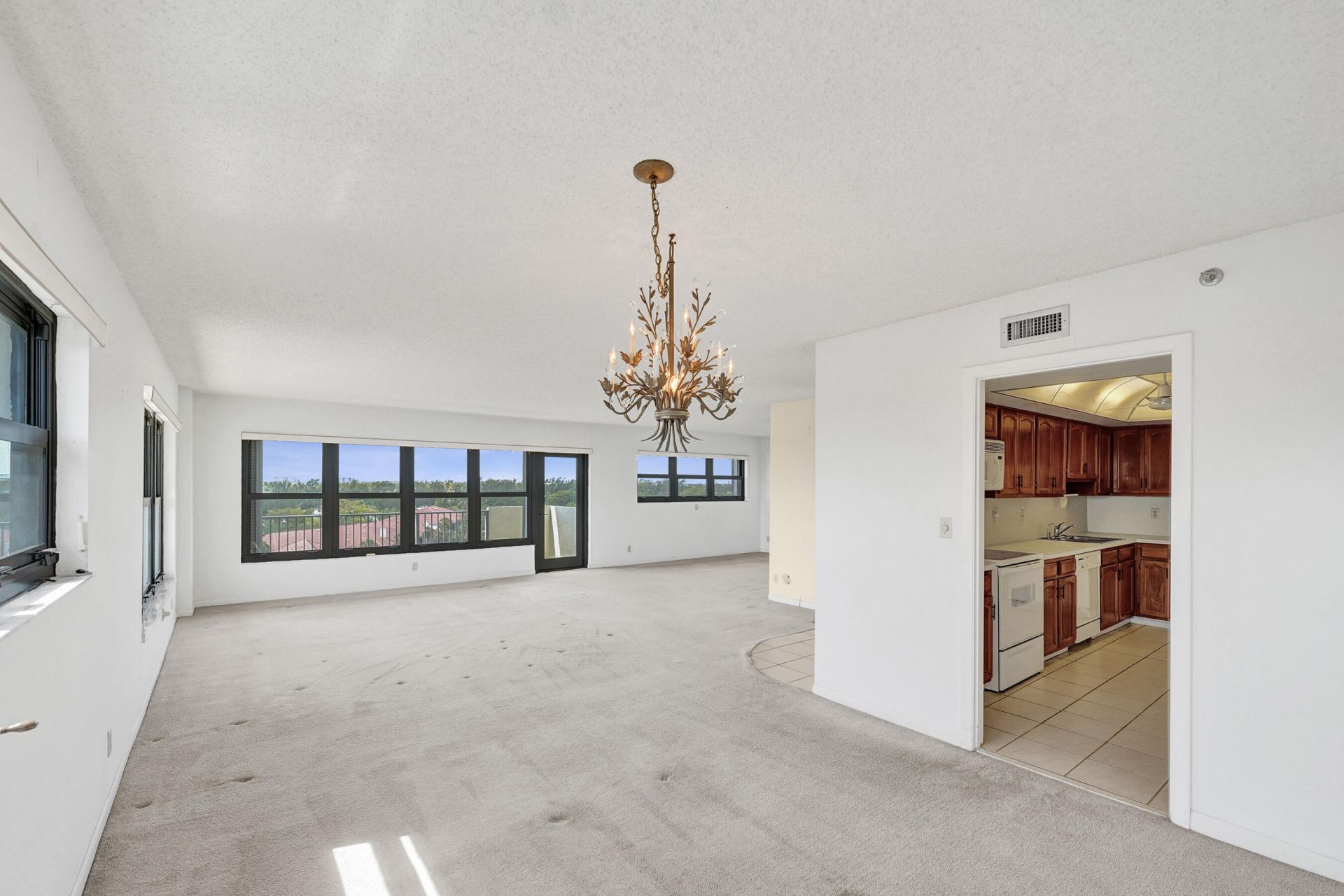 3200 Port Royale Drive N, Unit 701, Fort Lauderdale, FL 33308 Photo