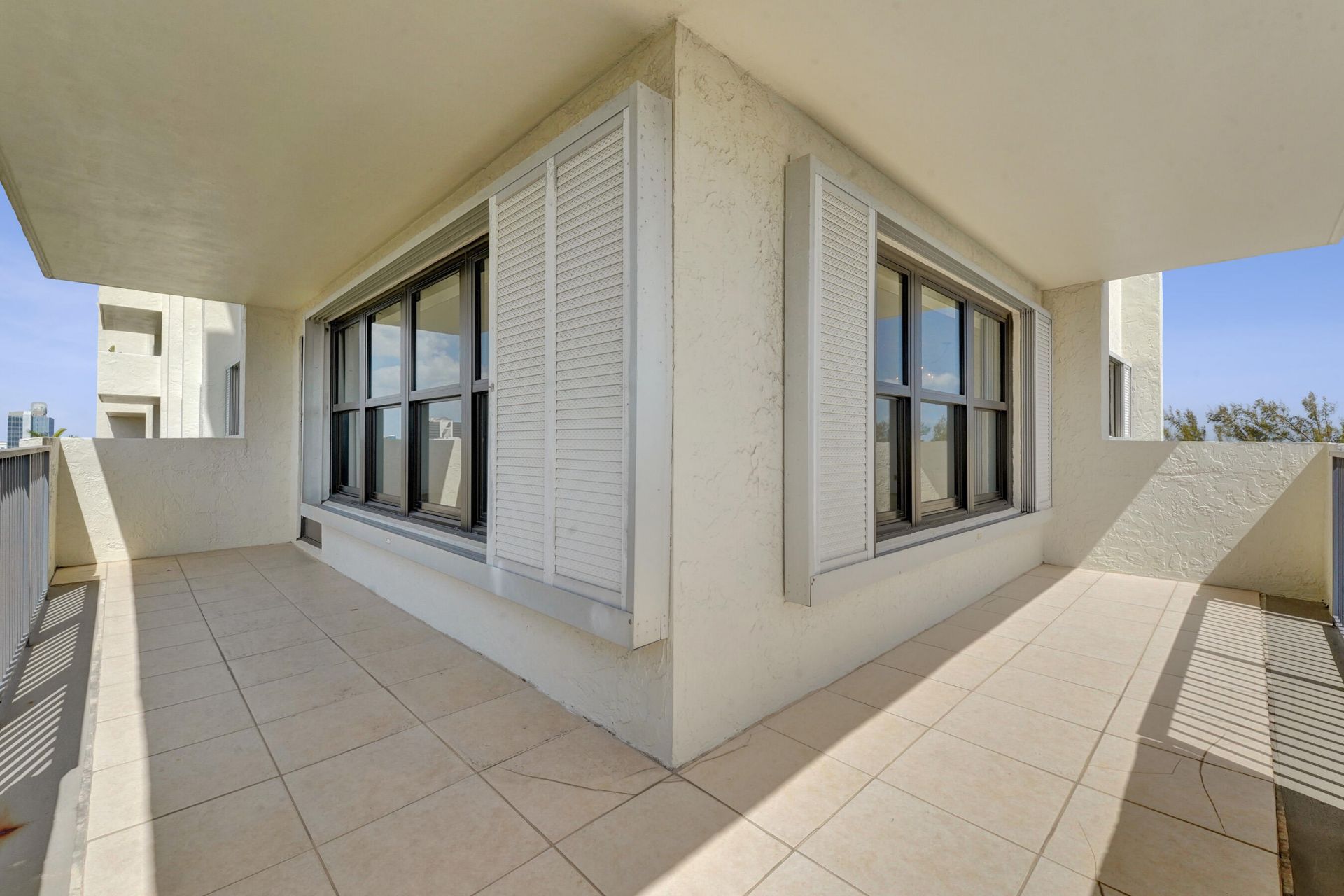 3200 Port Royale Drive N, Unit 701, Fort Lauderdale, FL 33308 Photo