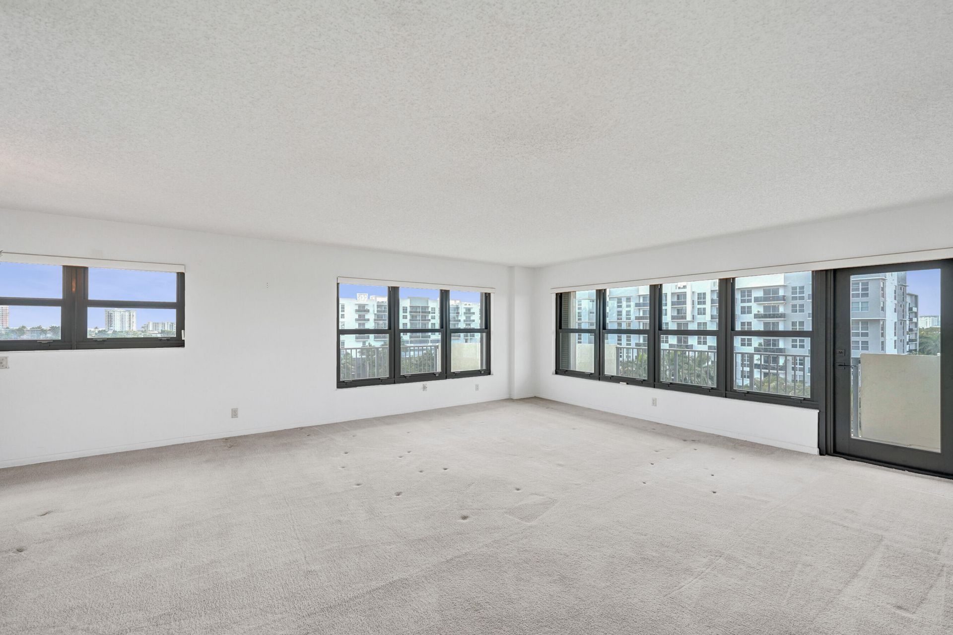 3200 Port Royale Drive N, Unit 701, Fort Lauderdale, FL 33308 Photo