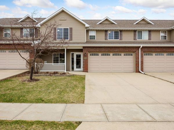 1497 Burr Drive , North Liberty, IA 52317