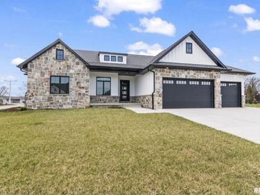 2003 Old Ironbridge, Chatham, IL 62629