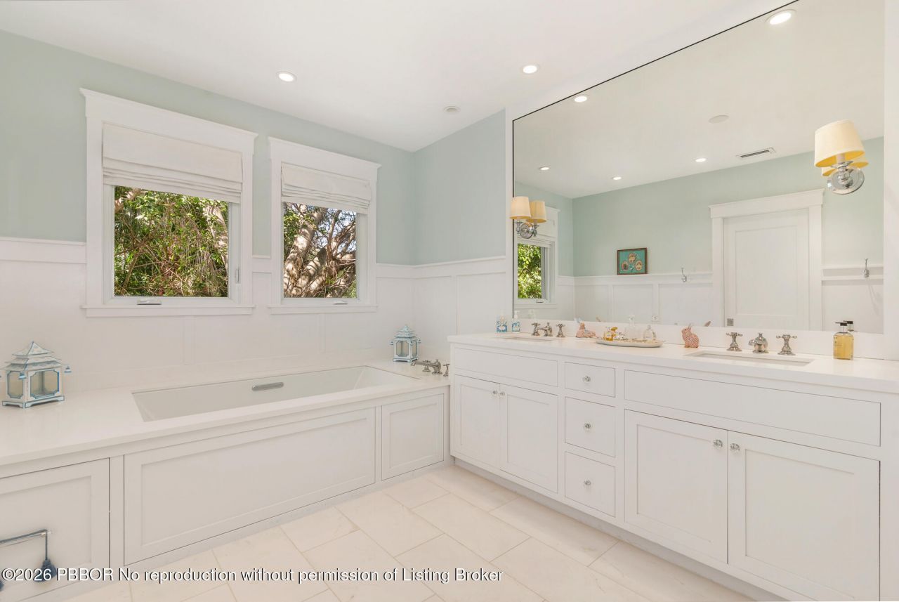 129 Flagler Promenade S, Unit S, West Palm Beach, FL 33405 Photo