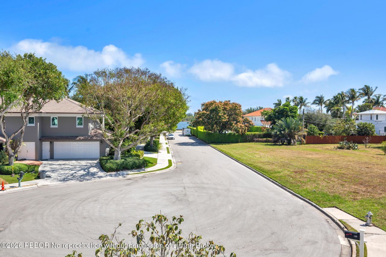 129 Flagler Promenade S, Unit S, West Palm Beach, FL 33405 Photo