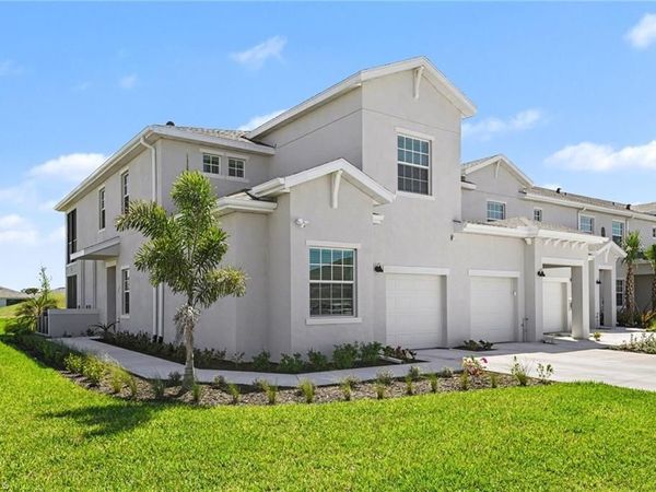 20590 Hazelnut CT S, LEHIGH ACRES, FL 33936