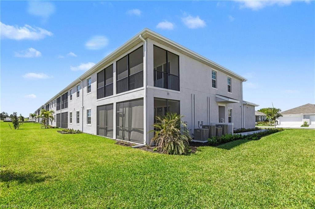 20590 Hazelnut Ct S, Lehigh Acres, FL 33936 Photo