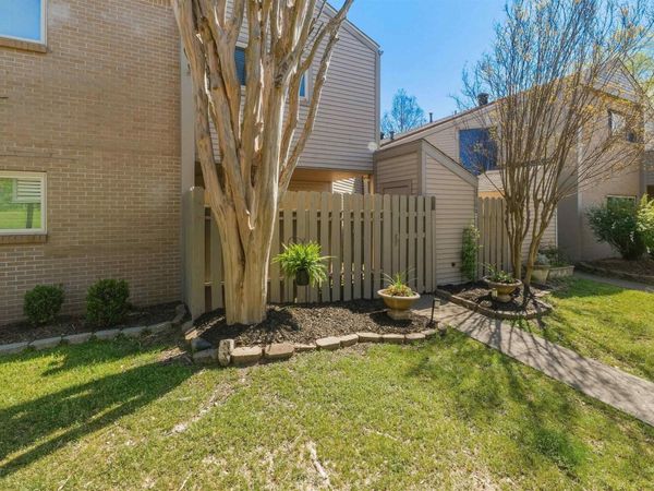 2510 Riverfront #2 Drive, Little Rock, AR 72202