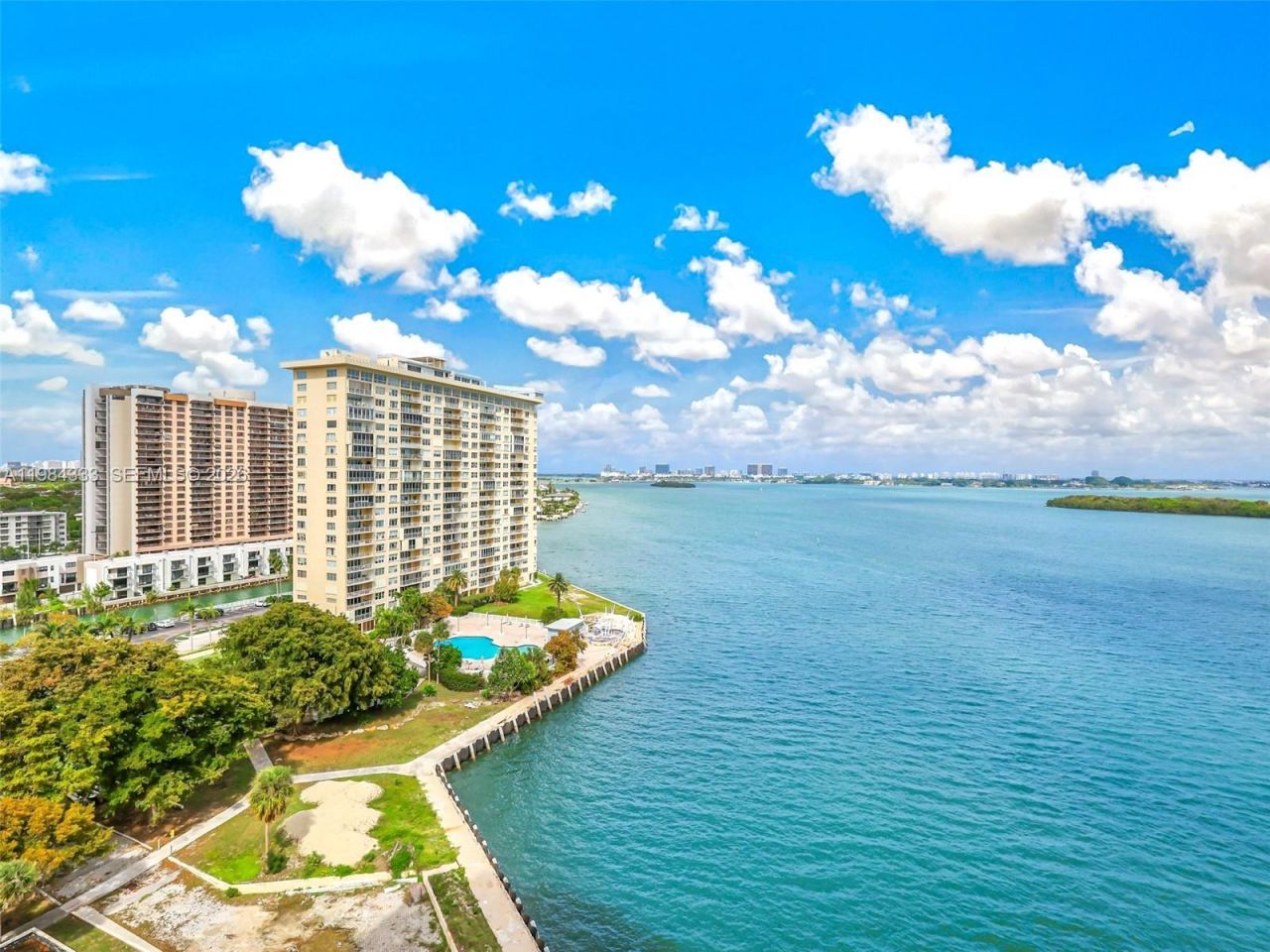 11113 Biscayne Blvd , Unit 1258, Miami, FL 33181 Photo