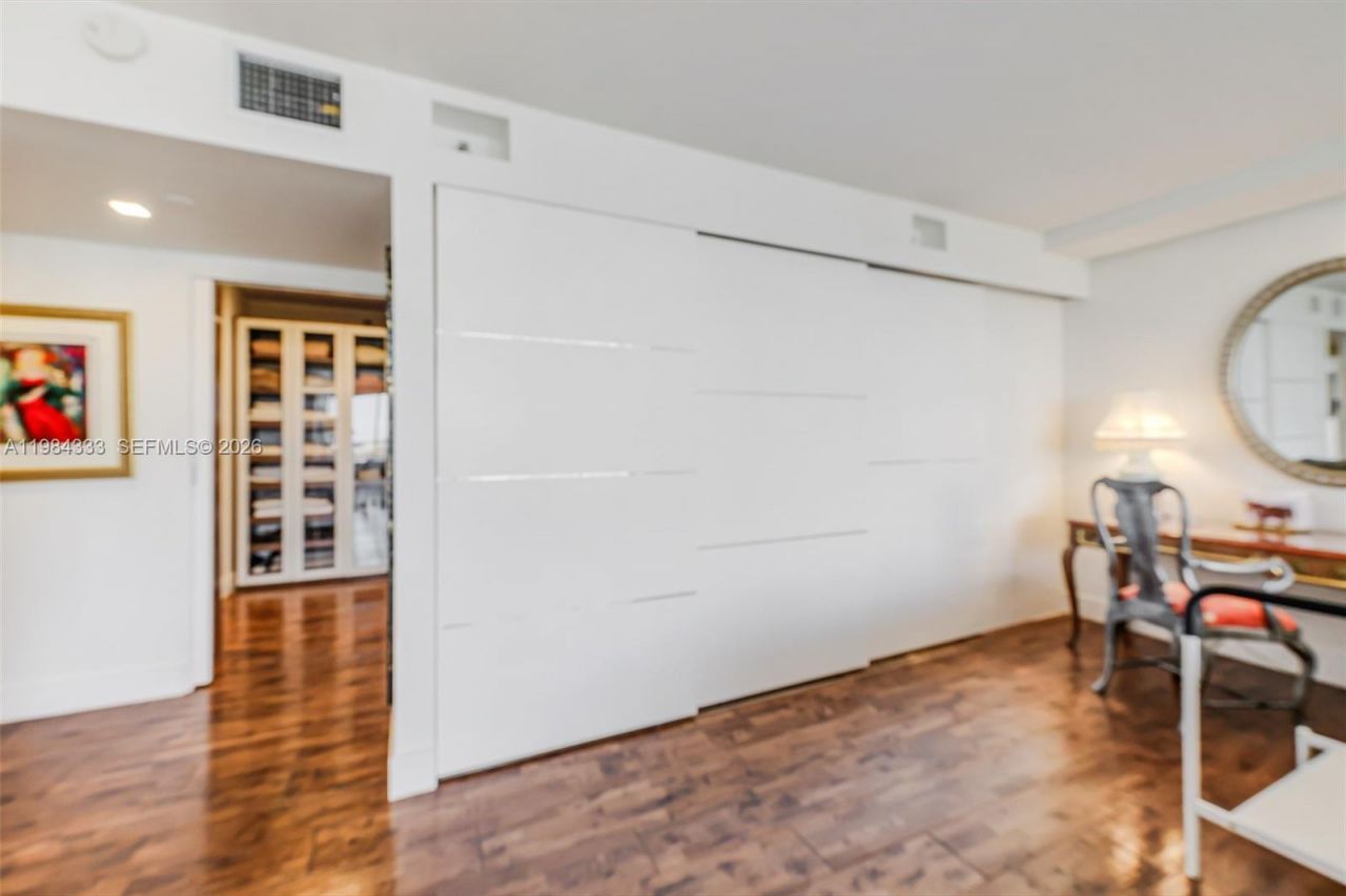 11113 Biscayne Blvd , Unit 1258, Miami, FL 33181 Photo