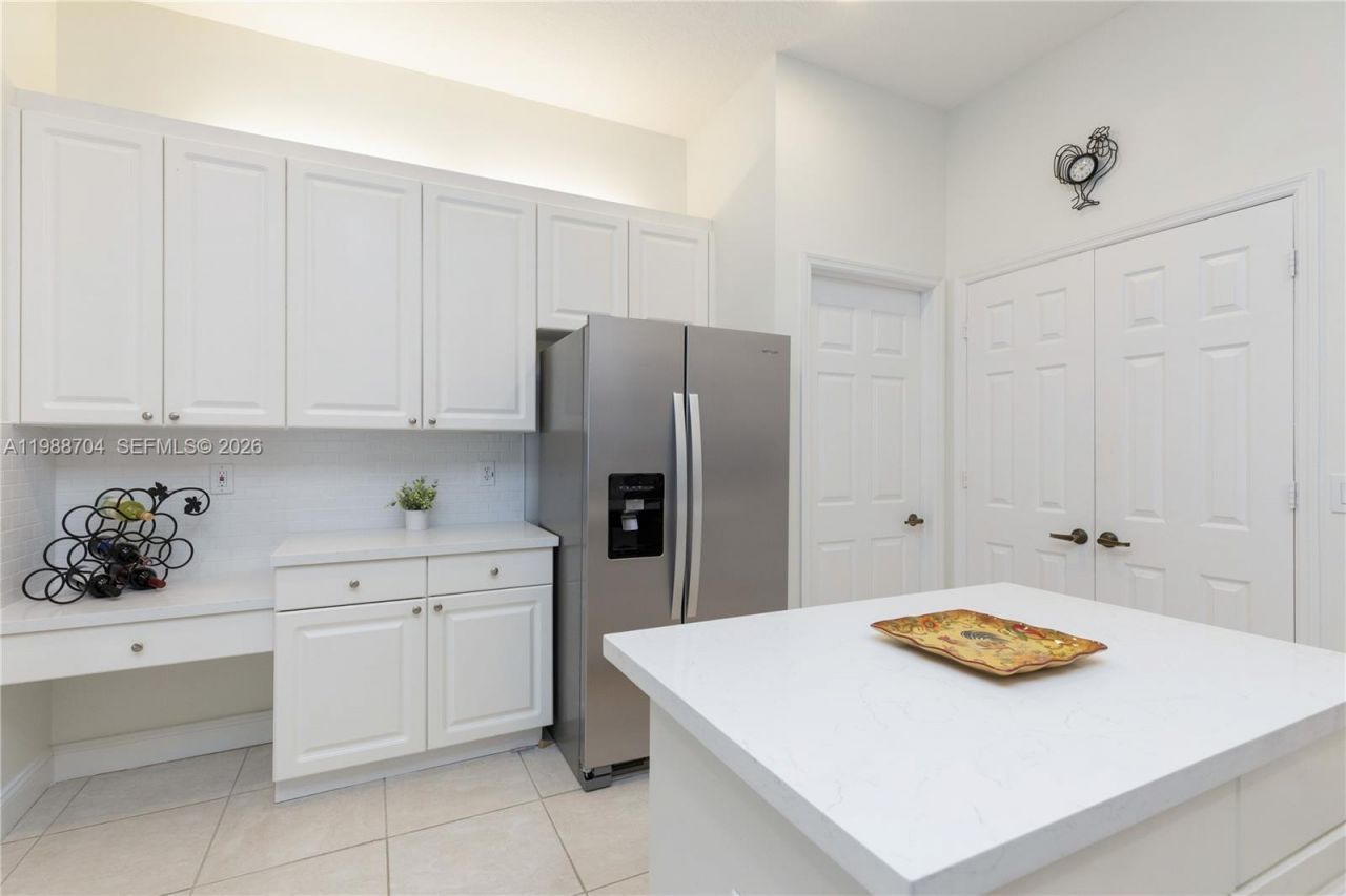 15966 SW 3rd St , Pembroke Pines, FL 33027 Photo