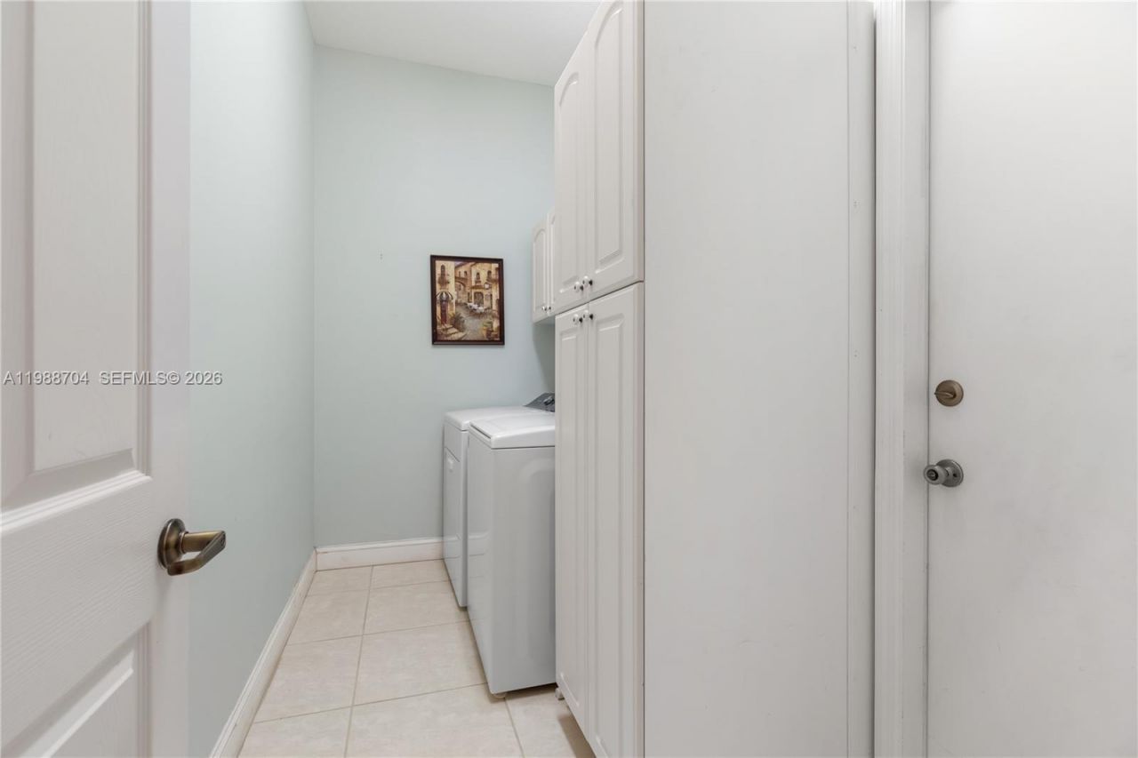 15966 SW 3rd St , Pembroke Pines, FL 33027 Photo