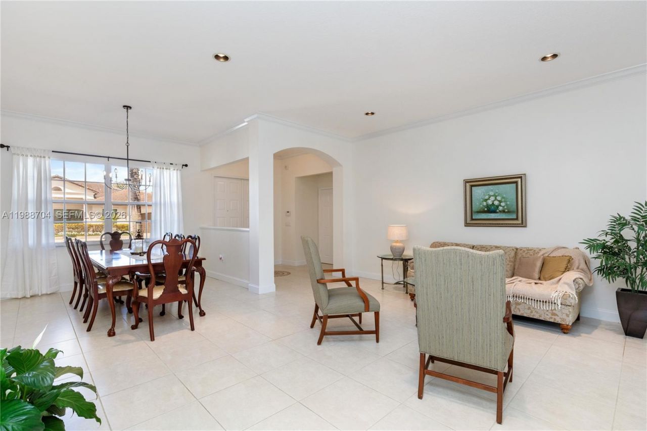 15966 SW 3rd St , Pembroke Pines, FL 33027 Photo