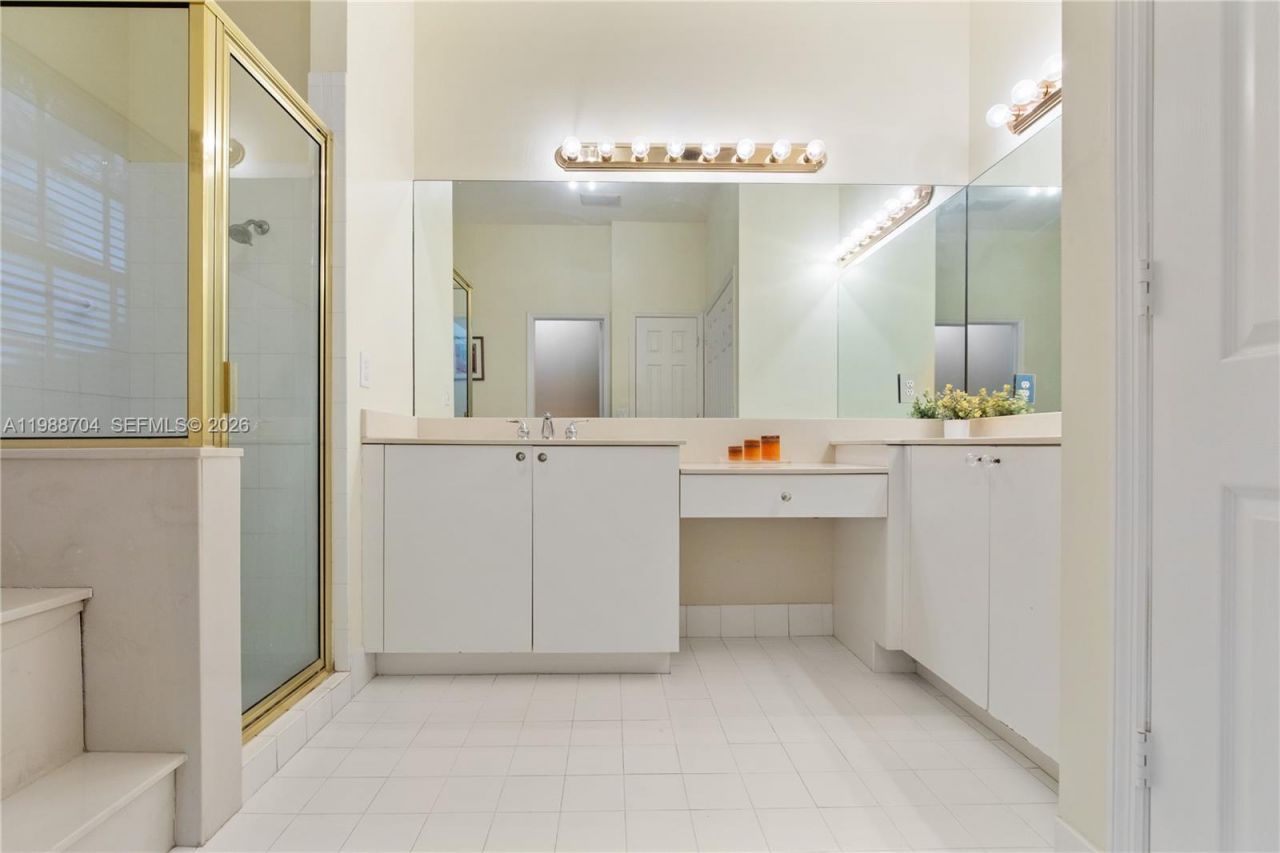 15966 SW 3rd St , Pembroke Pines, FL 33027 Photo