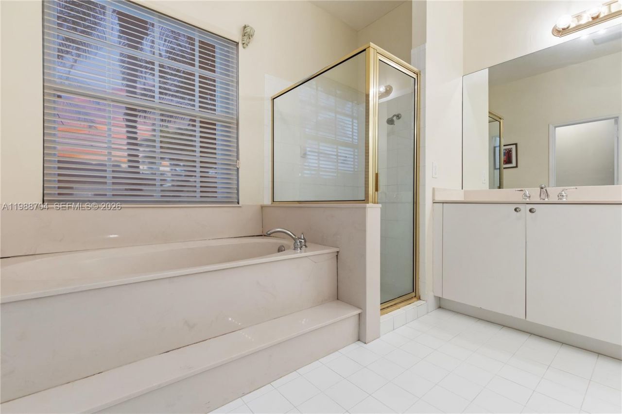 15966 SW 3rd St , Pembroke Pines, FL 33027 Photo