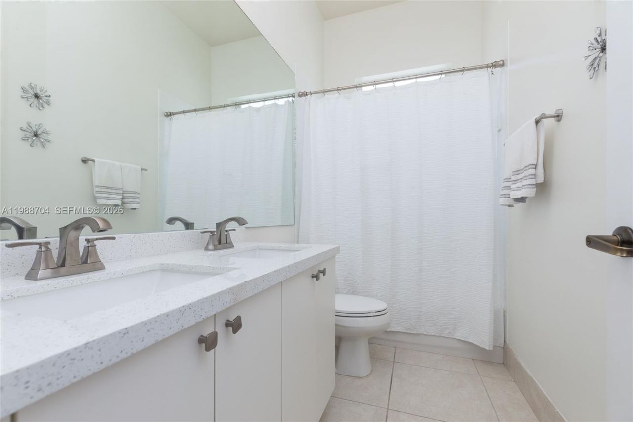 15966 SW 3rd St , Pembroke Pines, FL 33027 Photo