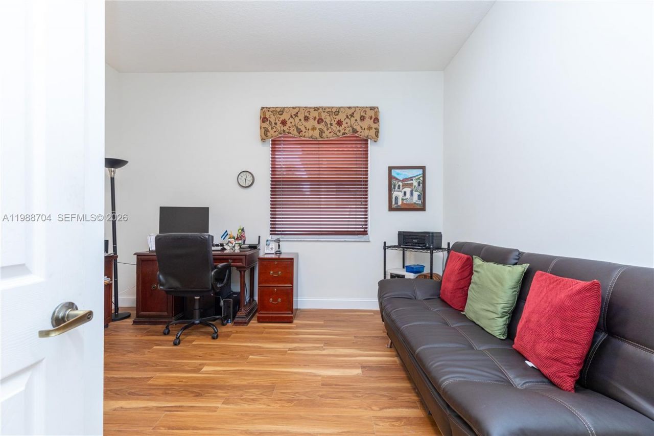 15966 SW 3rd St , Pembroke Pines, FL 33027 Photo