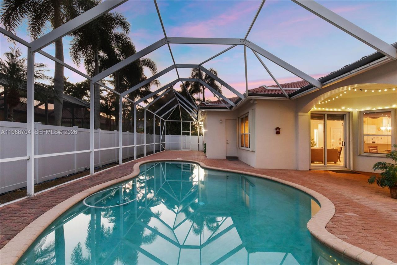 15966 SW 3rd St , Pembroke Pines, FL 33027 Photo