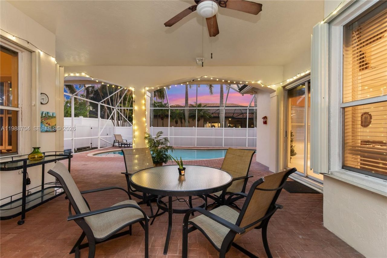 15966 SW 3rd St , Pembroke Pines, FL 33027 Photo