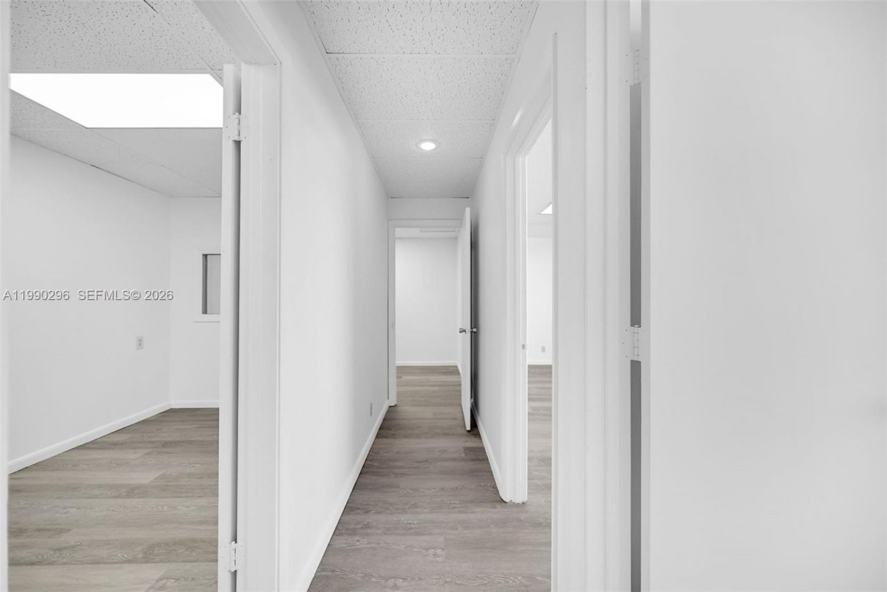 3801 N University Dr , Unit 320, Sunrise, FL 33351 Photo