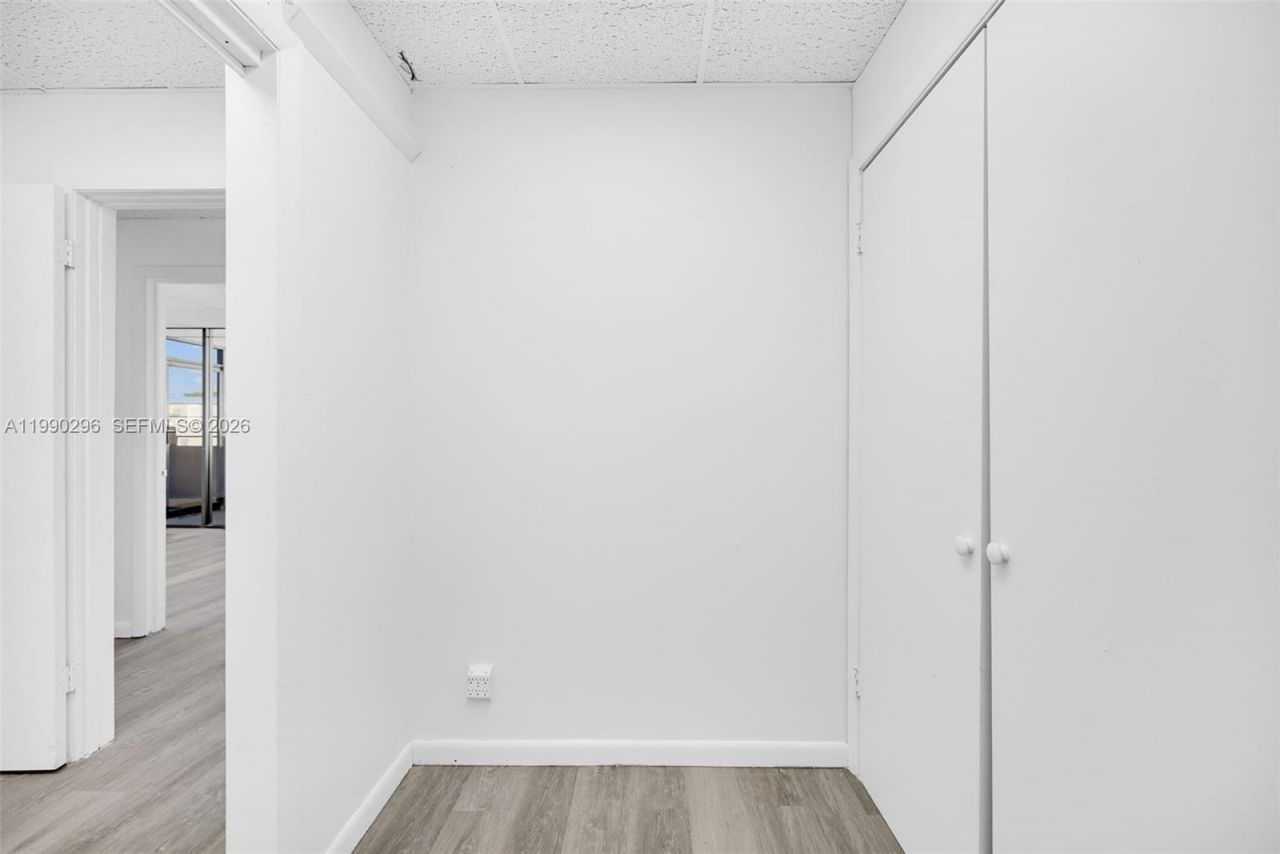 3801 N University Dr , Unit 320, Sunrise, FL 33351 Photo