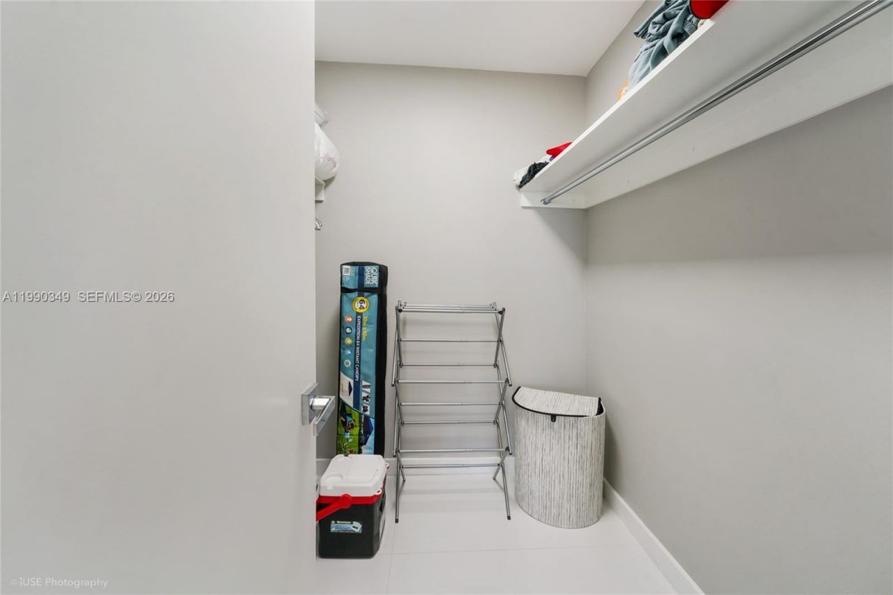 5161 Collins Ave , Unit 1508, Miami Beach, FL 33140 Photo