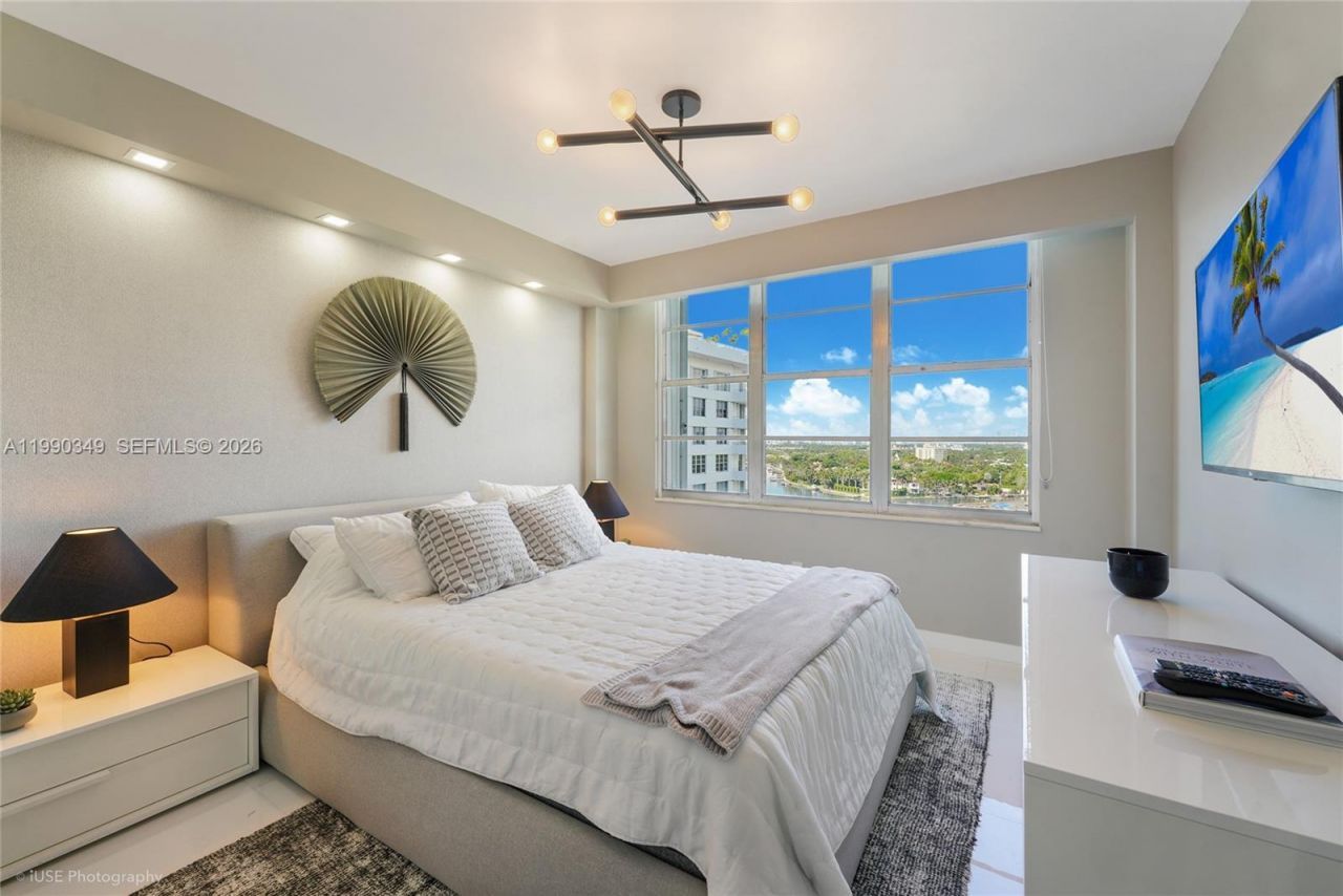 5161 Collins Ave , Unit 1508, Miami Beach, FL 33140 Photo
