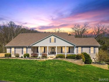 1225 Gate Road, Festus, MO 63028