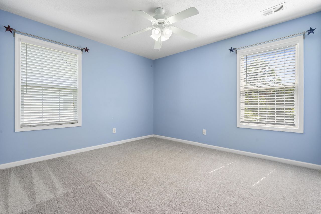 8752 Evangeline Drive Photo 27