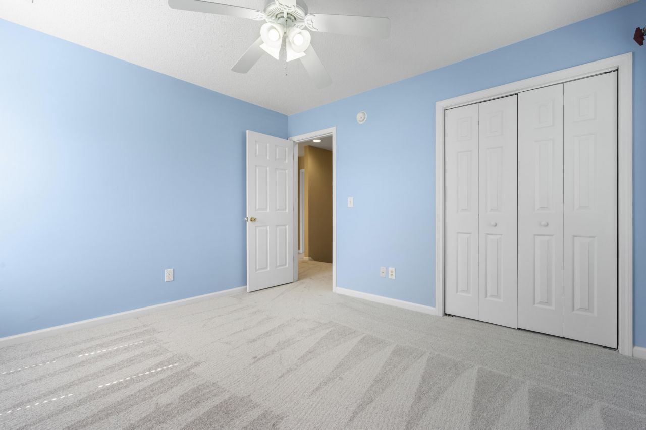 8752 Evangeline Drive Photo 28