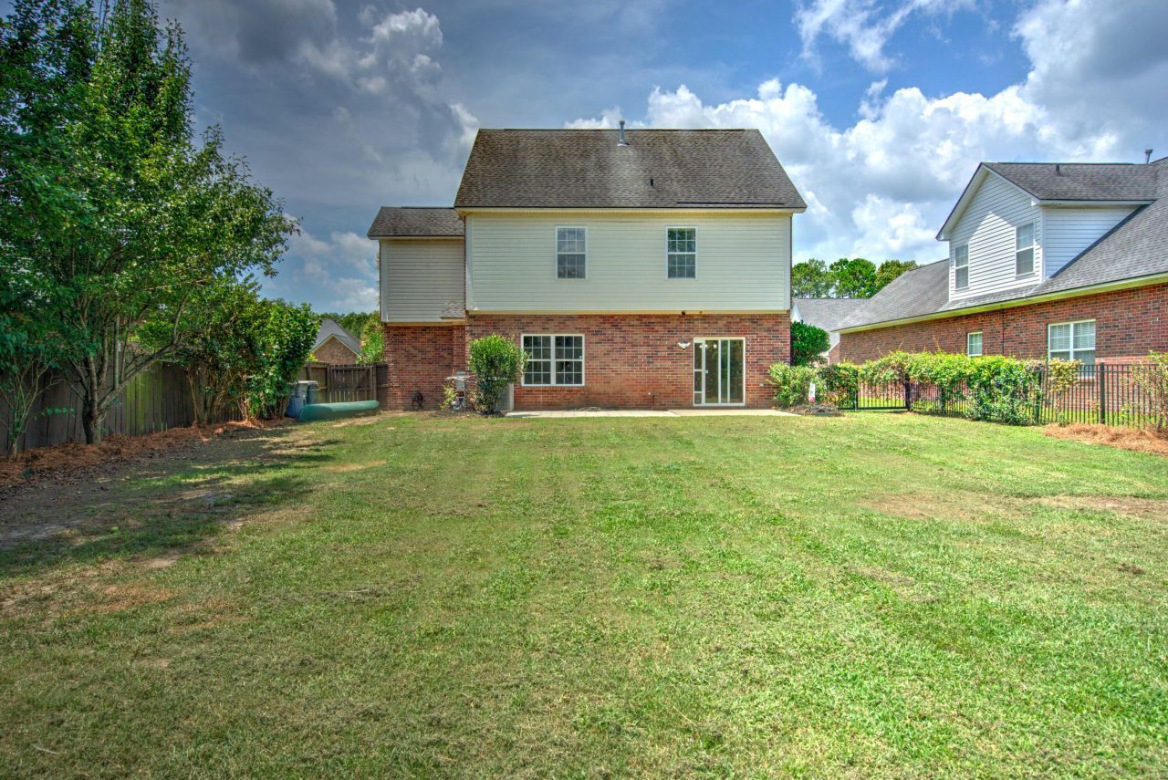 8752 Evangeline Drive Photo 40