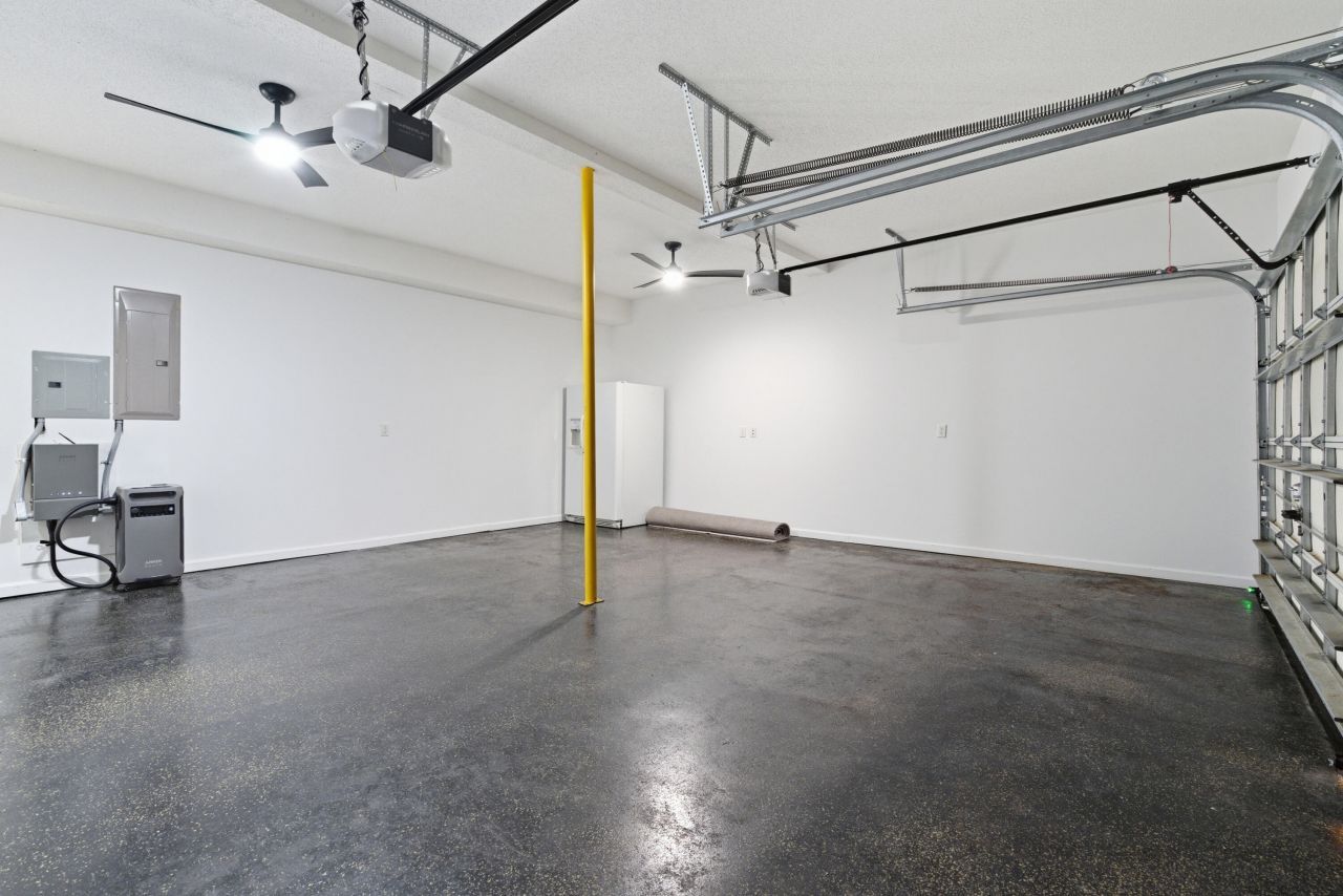 8752 Evangeline Drive Photo 45