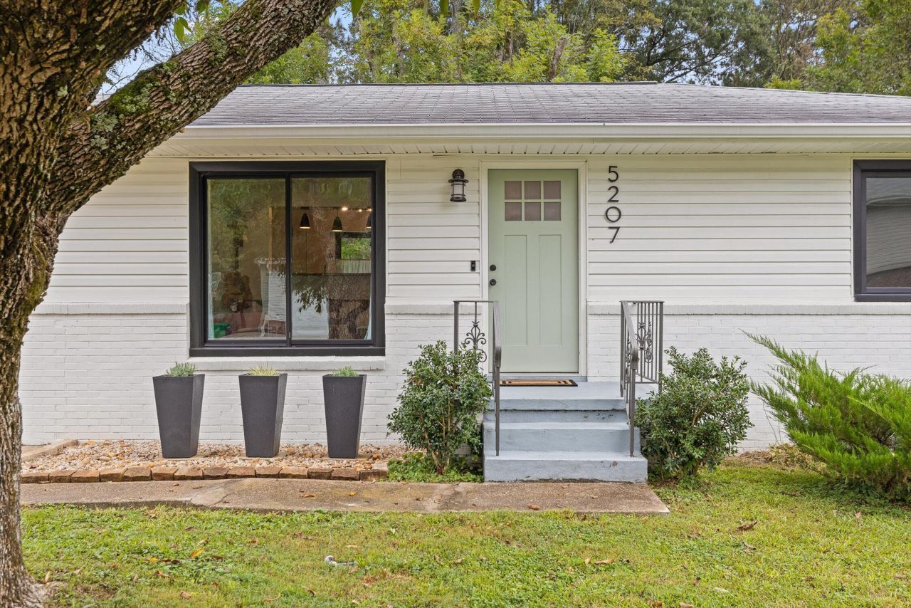 5207 Weaver Street, Chattanooga, TN 37412 Main Photo
