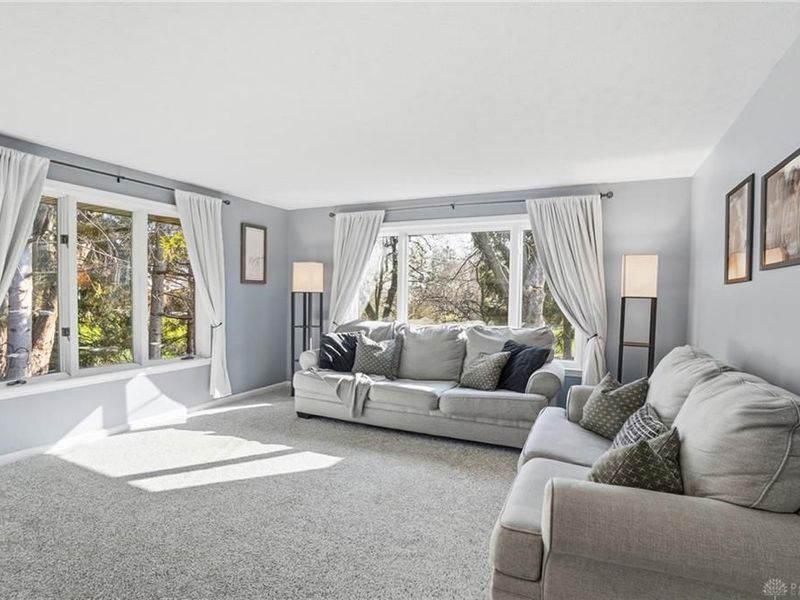 220 N Garber Drive, Tipp City, OH 45371 Photo 16