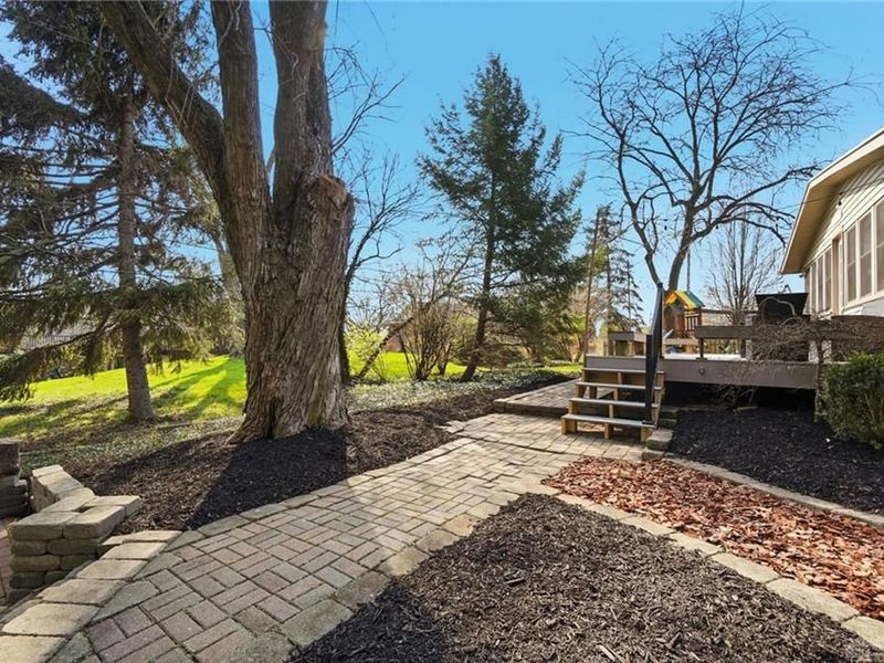 220 N Garber Drive, Tipp City, OH 45371 Photo 45