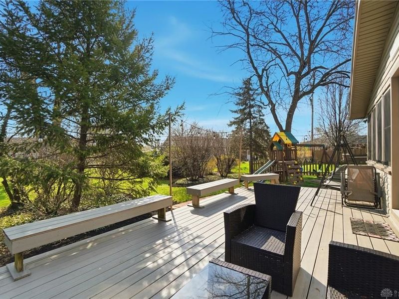 220 N Garber Drive, Tipp City, OH 45371 Photo 47