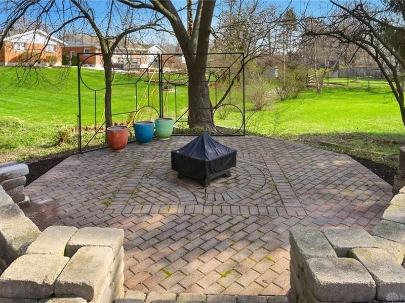 220 N Garber Drive, Tipp City, OH 45371 Photo 49