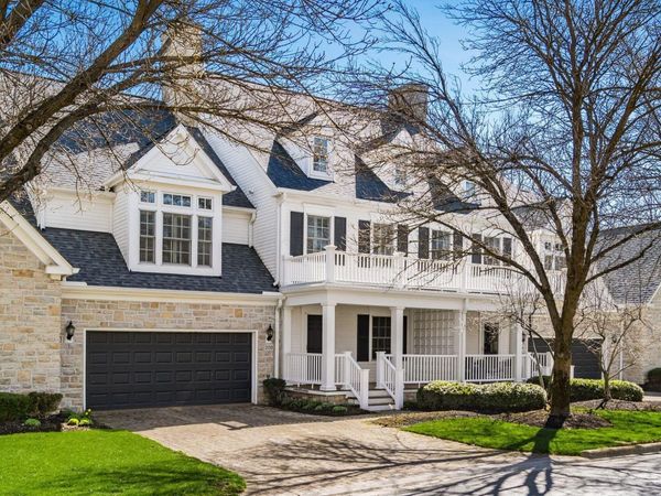 2150 Lane Woods Drive, Columbus, OH 43221