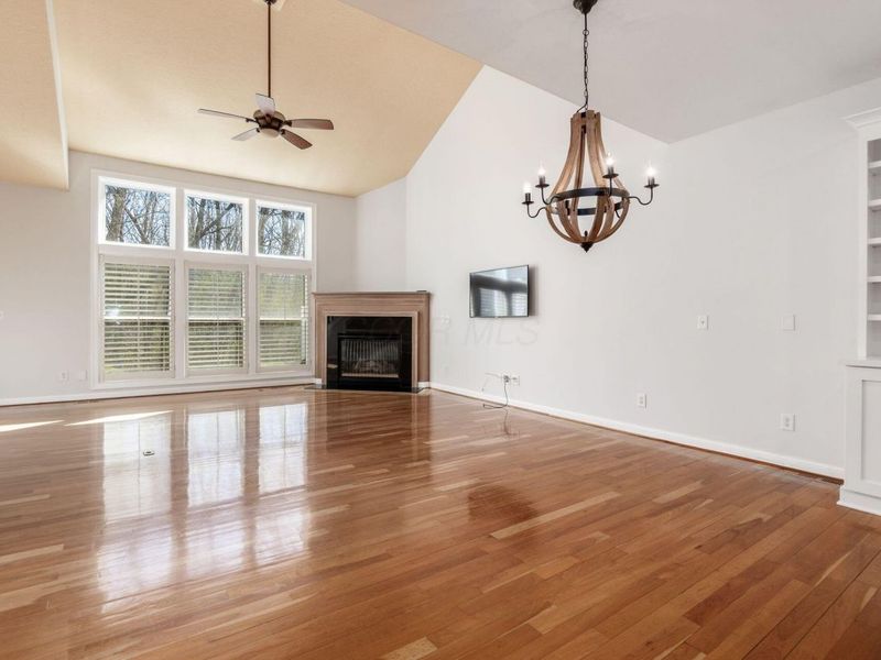 2150 Lane Woods Drive, Columbus, OH 43221 Photo 18