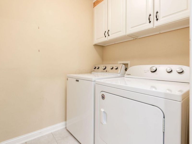 2150 Lane Woods Drive, Columbus, OH 43221 Photo 26